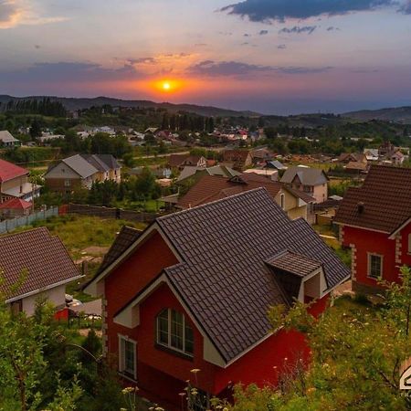 Namaste Shalle Retrit - Дом С Ретритным Залом В Горах Villa Beszkajnar Kültér fotó